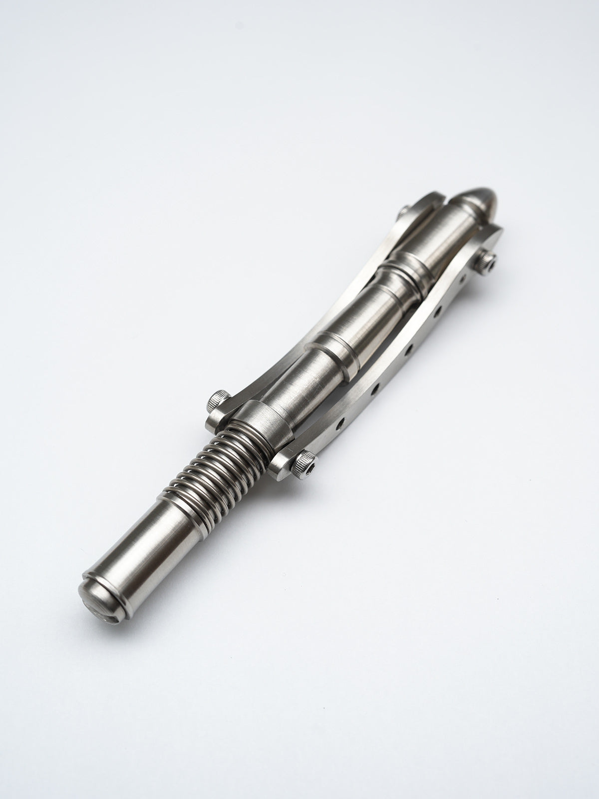 Nakayama Hideotoshi Handmade Tactical Pen – Cannon-Inspired Design | Mechanical Steampunk Aesthetic | Secure Cap Mechanism