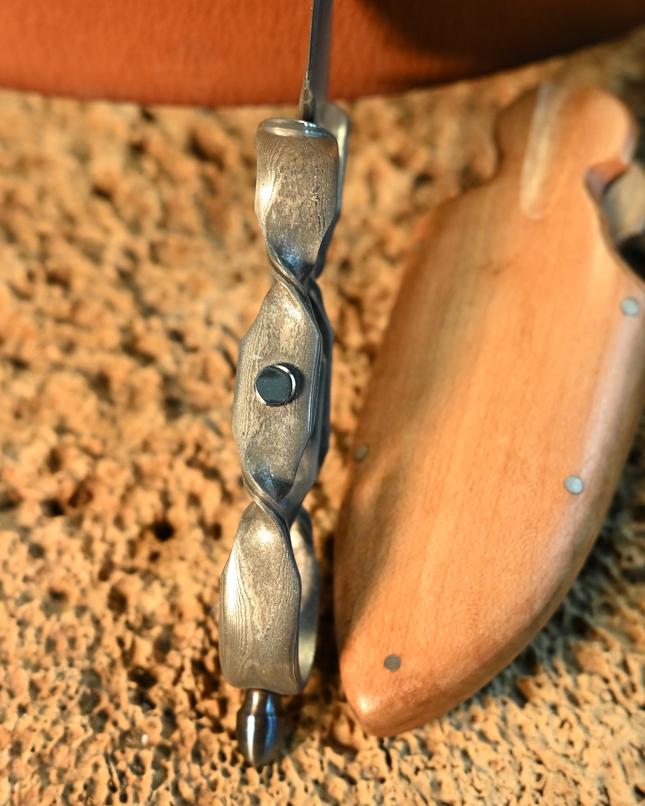 Nakayama Hideotoshi Handmade Fixed Blade – Damascus Steel x Vintage Wooden Sheath