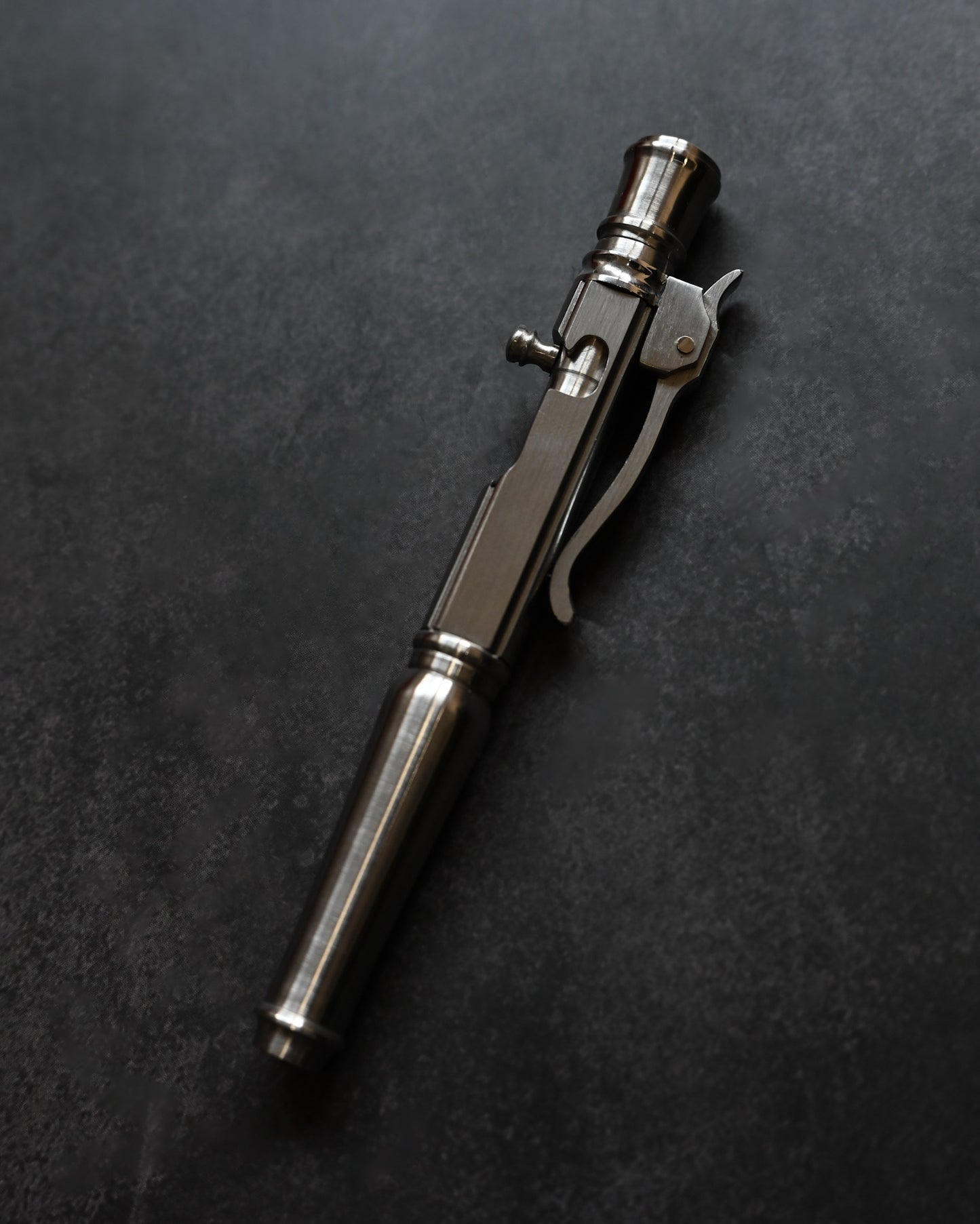 Hidetoshi Nakayama Kyoto Show Edition Stainless Steel Bolt-Action Tactical Pen Type A – Conical Tip