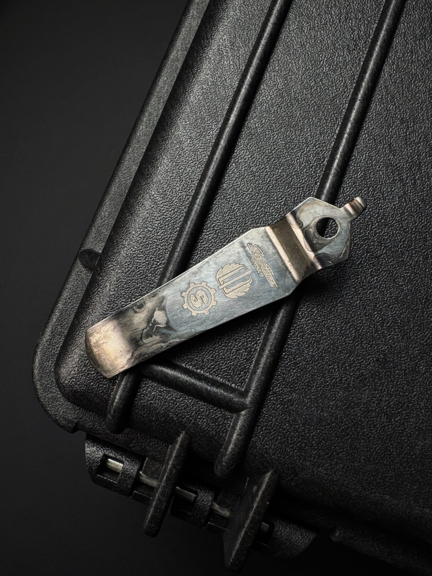 Steel Flame × Starlingear × Strider トリプルコラボ シルバーシールド L ポケットクリップ