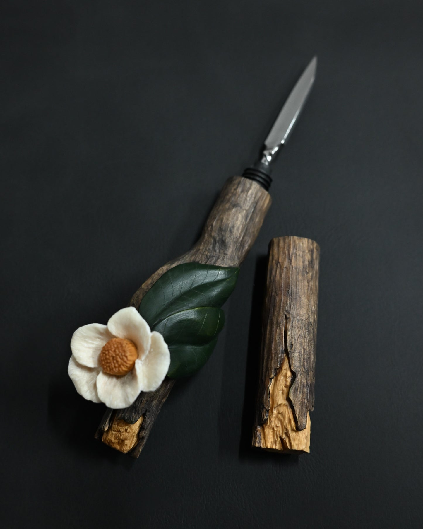 Hidetoshi Nakayama “Flower Knife” — Handmade Art Knife with Boxwood Handle & Antler Blossom