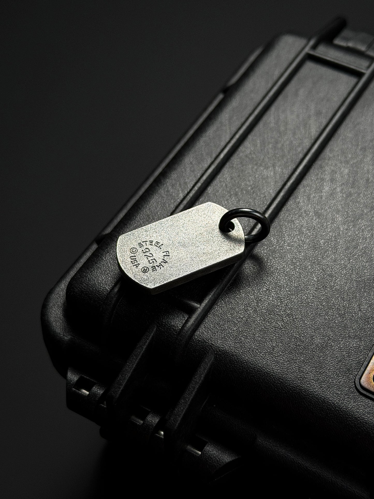 Steel Flame POS Warrior Skull 925 Silver TAC Pendant | Six 3D Silver Skulls × One Set with a Red Eye | Heavy, Bold & Iconic