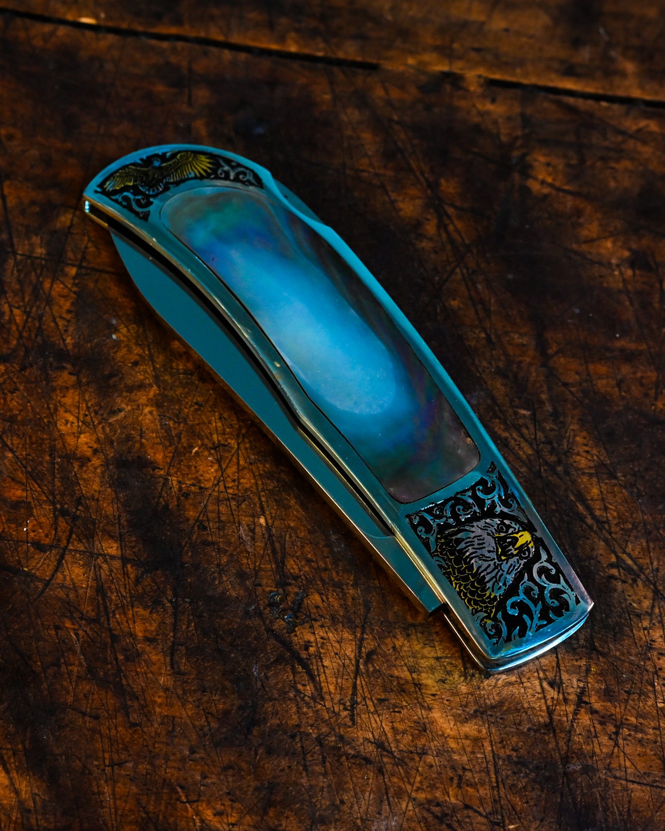 Japanese Handmade Folding Knife - Katsuhiko Miura Craftsmanship, Natural Mother-of-Pearl Inlay & Engraved Eagle Design, Back Lock