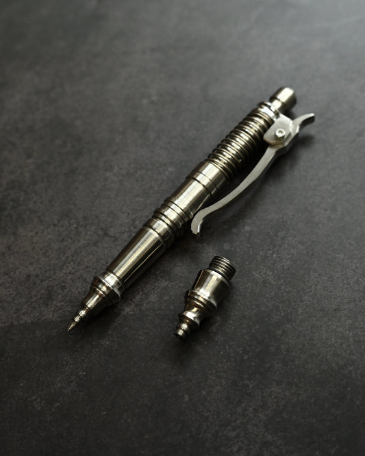 Hidetoshi Nakayama Bolt-Action Rotating Pen – Hidden Mechanism, Dual-Length Design