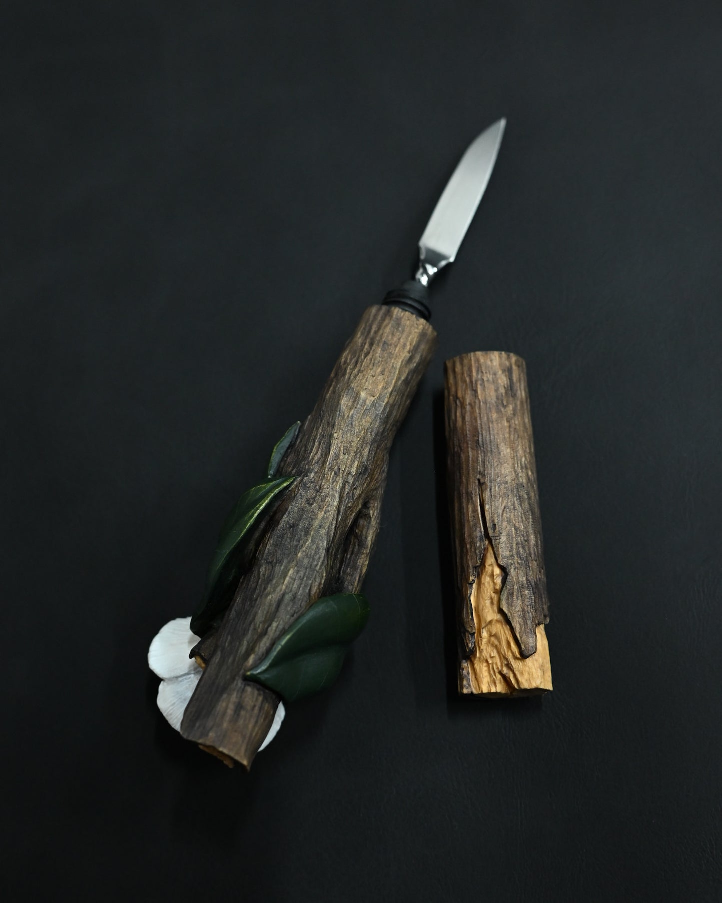 Hidetoshi Nakayama “Flower Knife” — Handmade Art Knife with Boxwood Handle & Antler Blossom