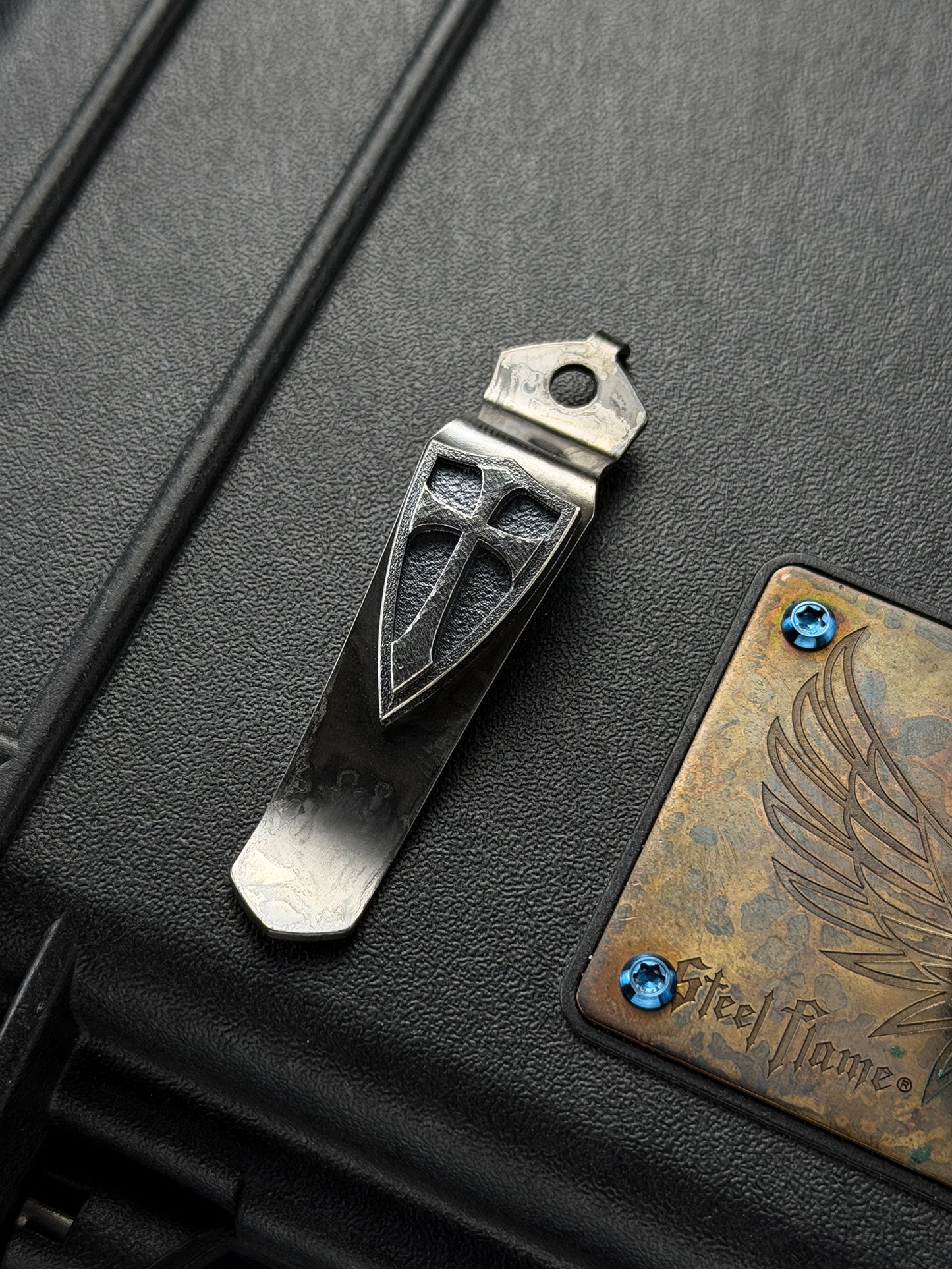 Steel Flame × Starlingear × Strider Knives Collaboration Crusader Orange-Peel Silver Shield Pocket Clip