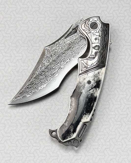 Giant Eagle Handmade Custom Knife Forged Cloud-Pattern Damascus Steel