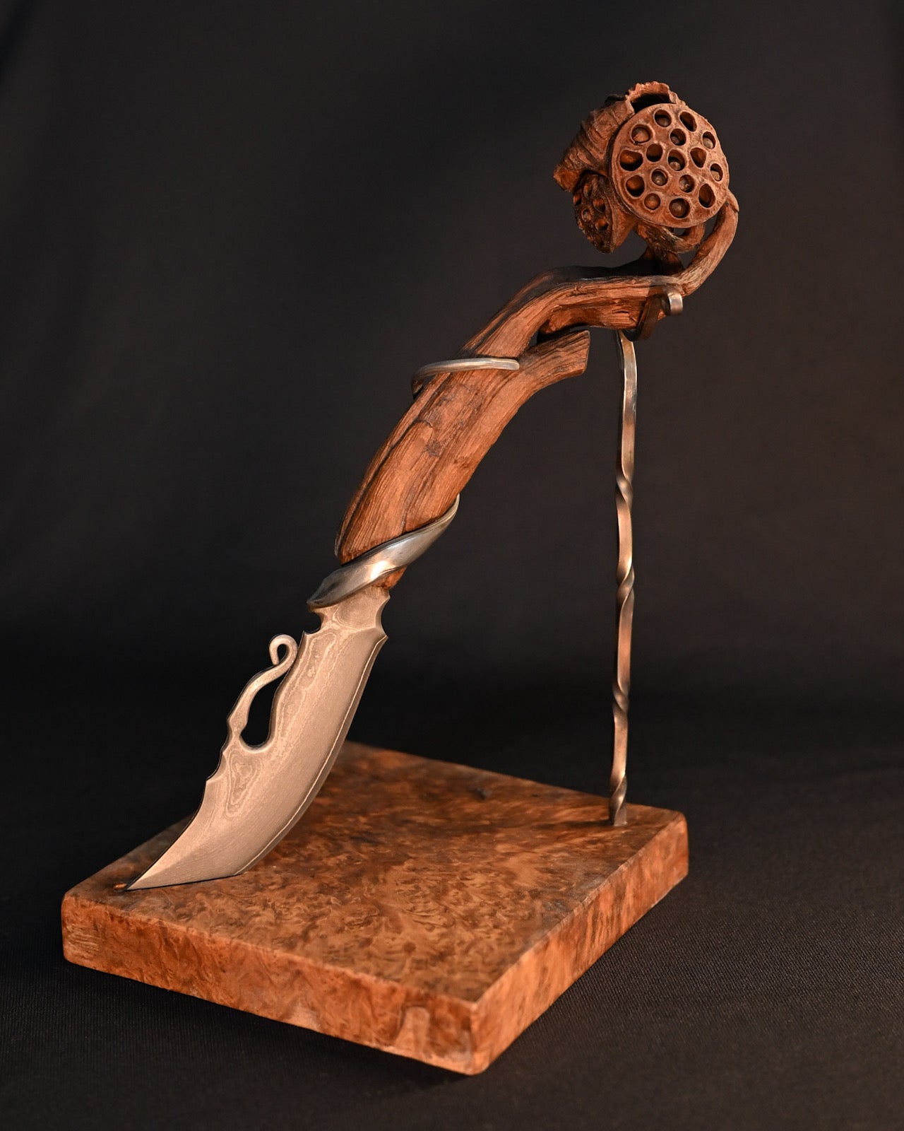 Nakayama Hideotoshi Handmade Art Knife – Damascus Steel x Boxwood Carved Withered Lotus Handle