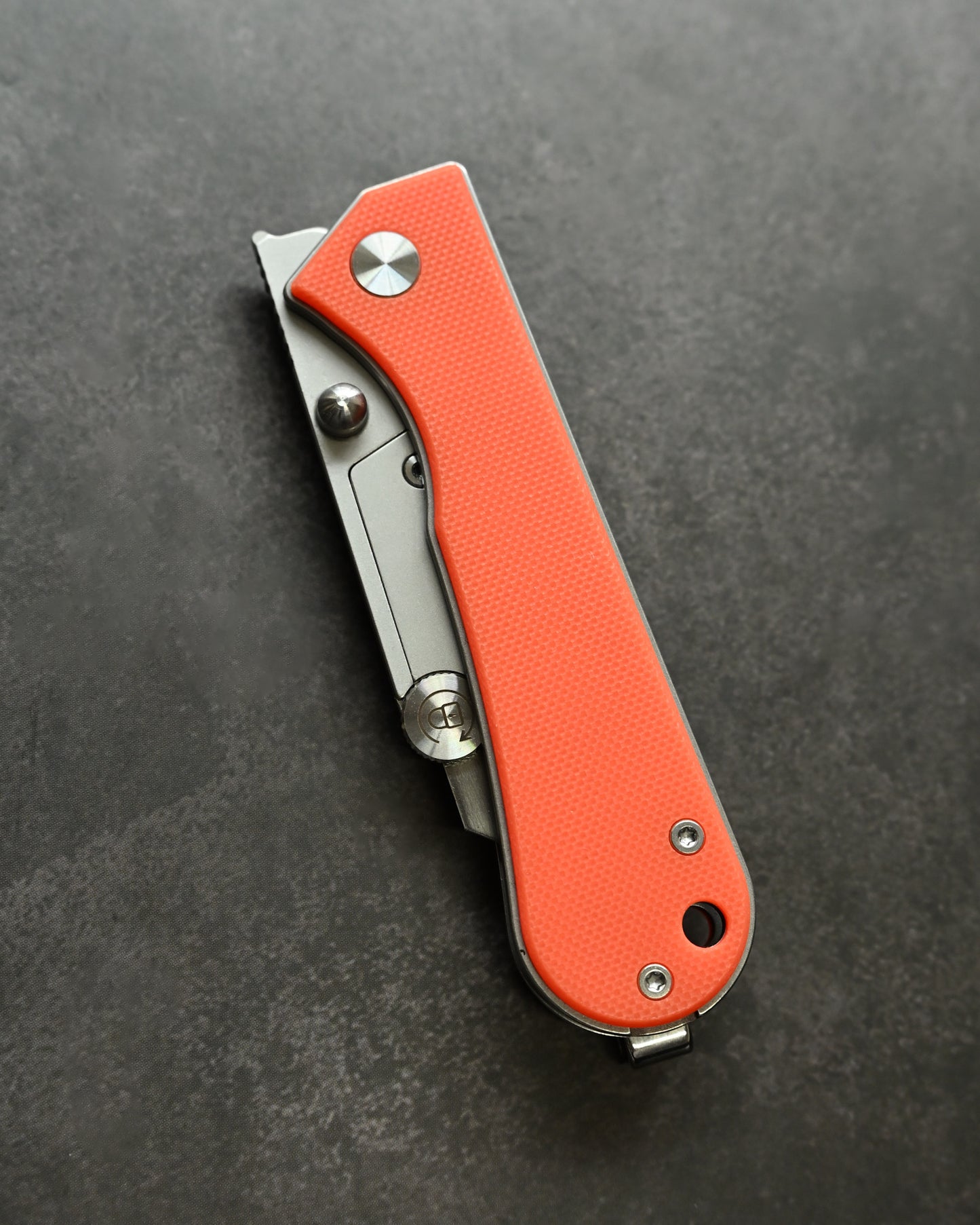 NUKNIVES Orange G10 Handle Quick-Open Replaceable Blade Utility Knife | Kumpanter U23
