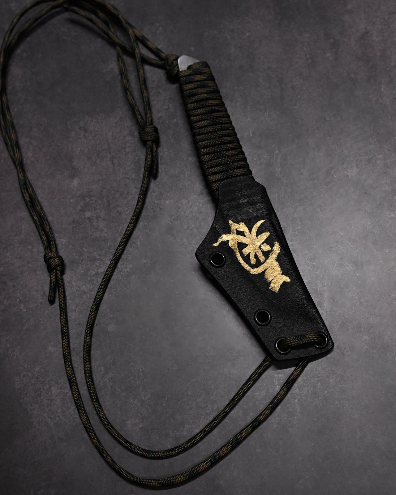 【数量限定】松田菊男 VG10短刃きりだし型直刀パラコード巻きハンドル Kydexシース軽量EDCアウトドアナイフ