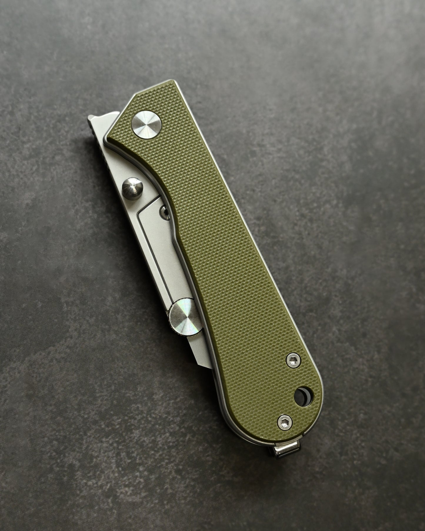 NUKNIVES OD Green G10 Handle Quick-Open Replaceable Blade Utility Knife | Kumpanter U23
