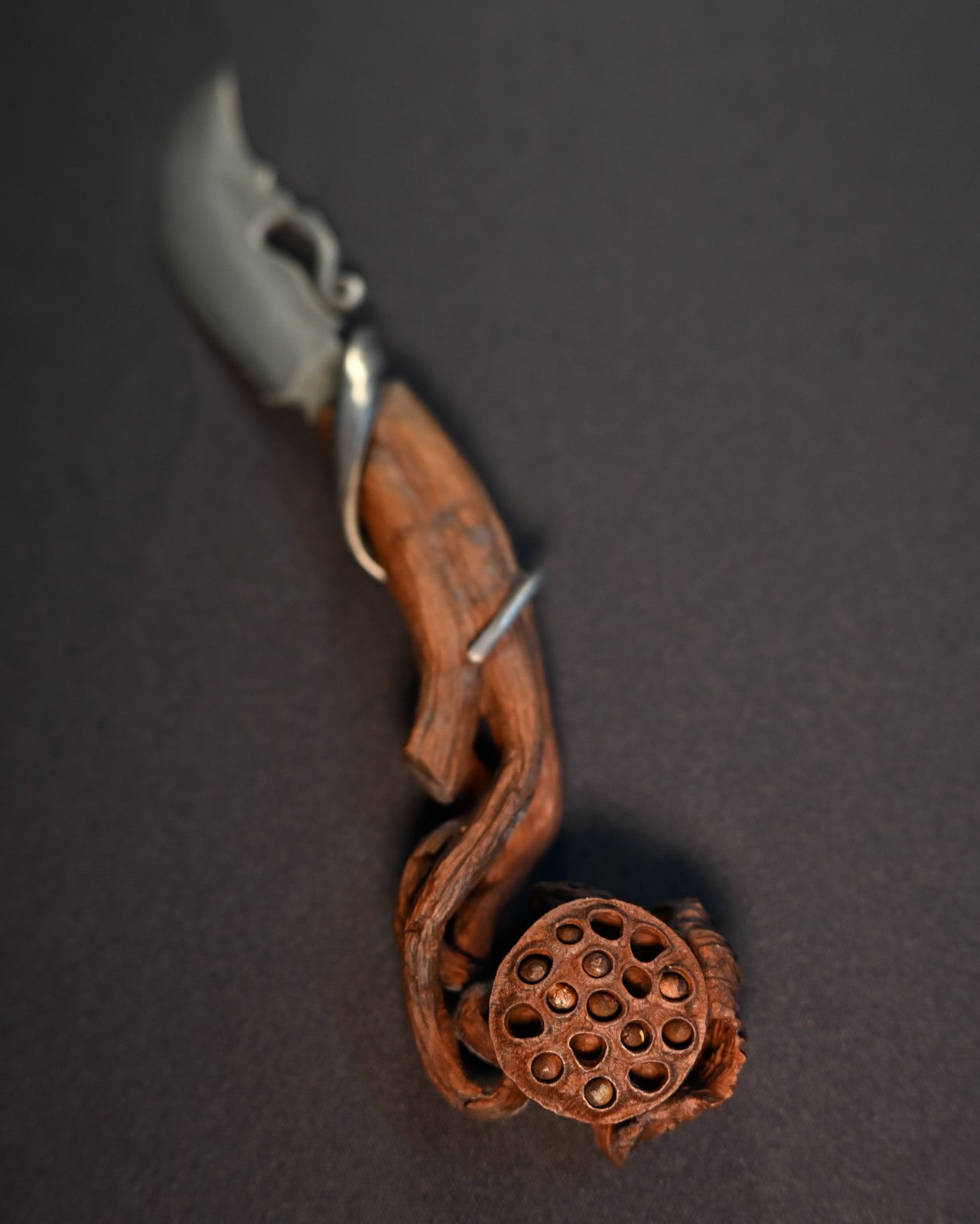 Nakayama Hideotoshi Handmade Art Knife – Damascus Steel x Boxwood Carved Withered Lotus Handle