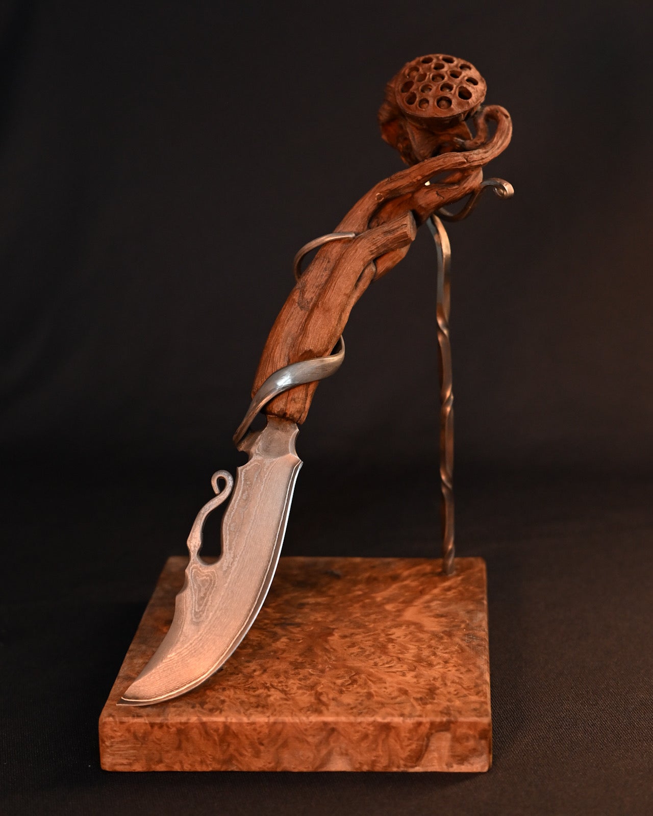 Nakayama Hideotoshi Handmade Art Knife – Damascus Steel x Boxwood Carved Withered Lotus Handle
