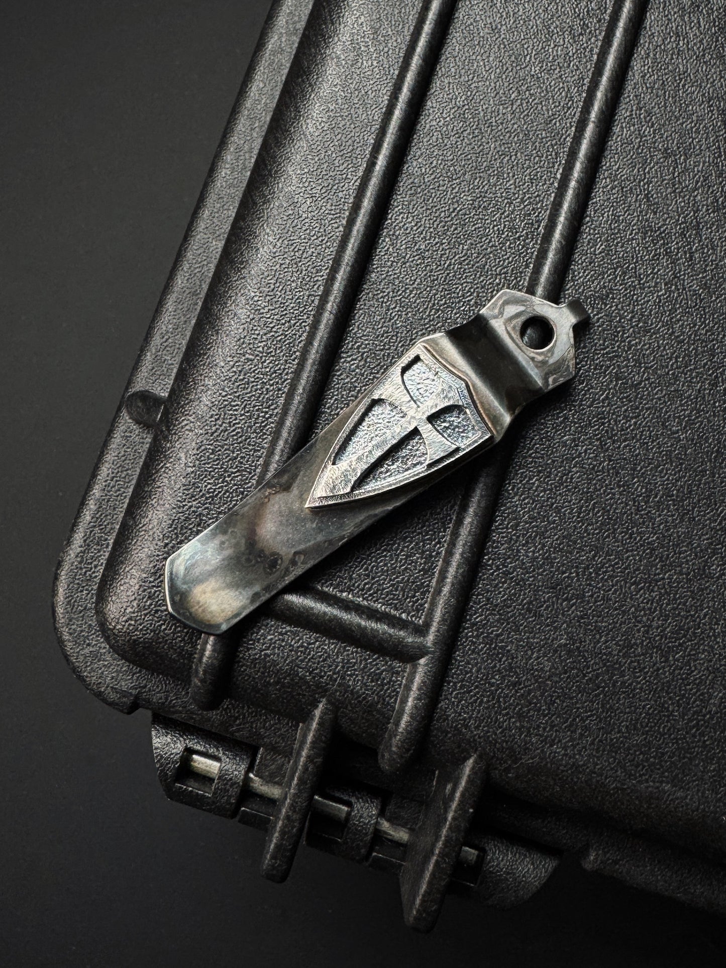 Steel Flame × Starlingear × Strider トリプルコラボ シルバーシールド L ポケットクリップ