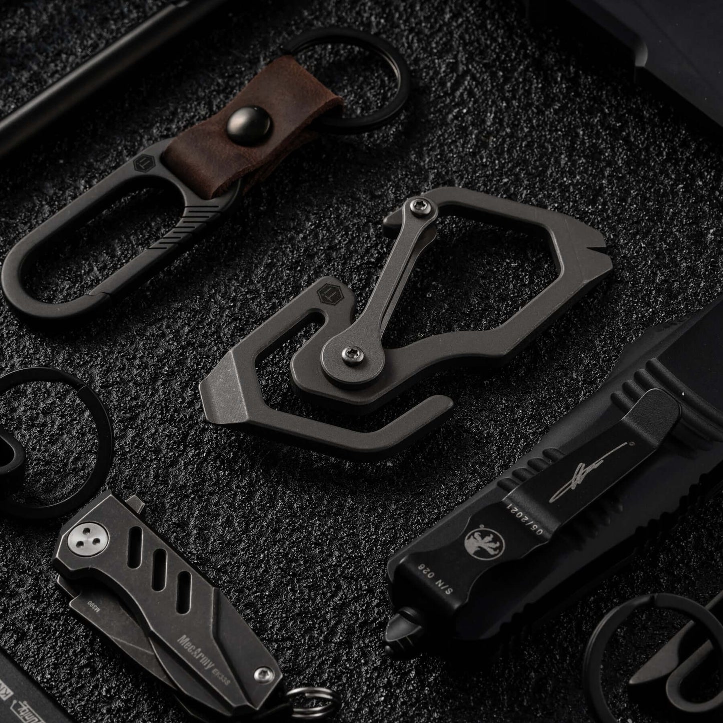 KeyUnity KU05 Titanium Carabiner