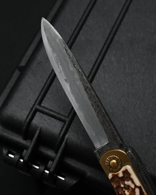 Kazushi Machida Handmade Higonokami-Style Folding Knife – Hand-Forged Damascus / Bronze & Deer Antler / Japan