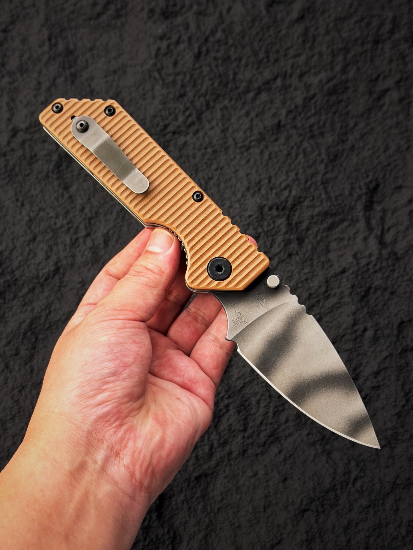 Rare Old School STRIDER KNIVES Tiger Stripe S30V Folder – Desert Tan G10 – BOS Flame Mark