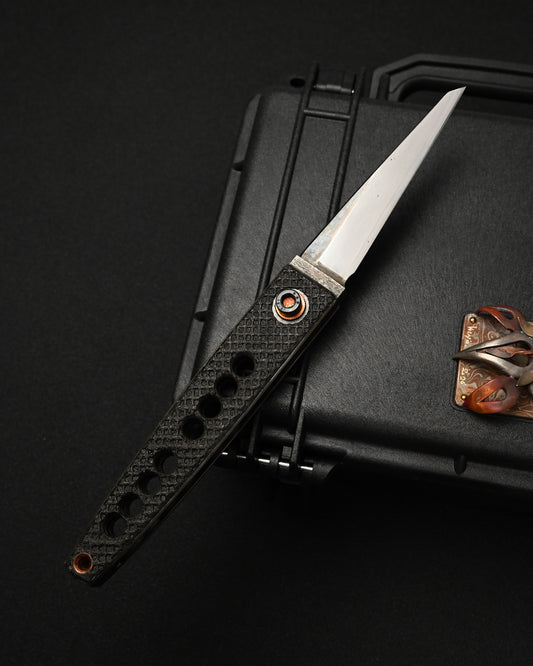 Ultra-Rare ONE-OFF Yukio Nibe Custom Folding Knife NO.R8-4 – Reclaimed Japanese Sword Carbon Steel / Iron Handle