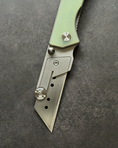 NUKNIVES Jade Green G10 Handle Quick-Open Replaceable Blade Utility Knife | Kumpanter U23