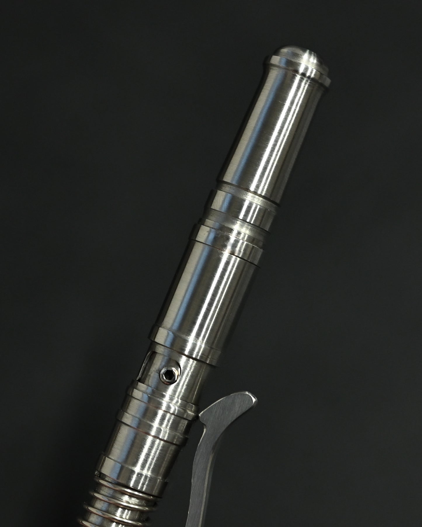 Hidetoshi Nakayama “Bolt-Action Tactical Knife” — A Fusion of Pen Mechanics and Blade Precision