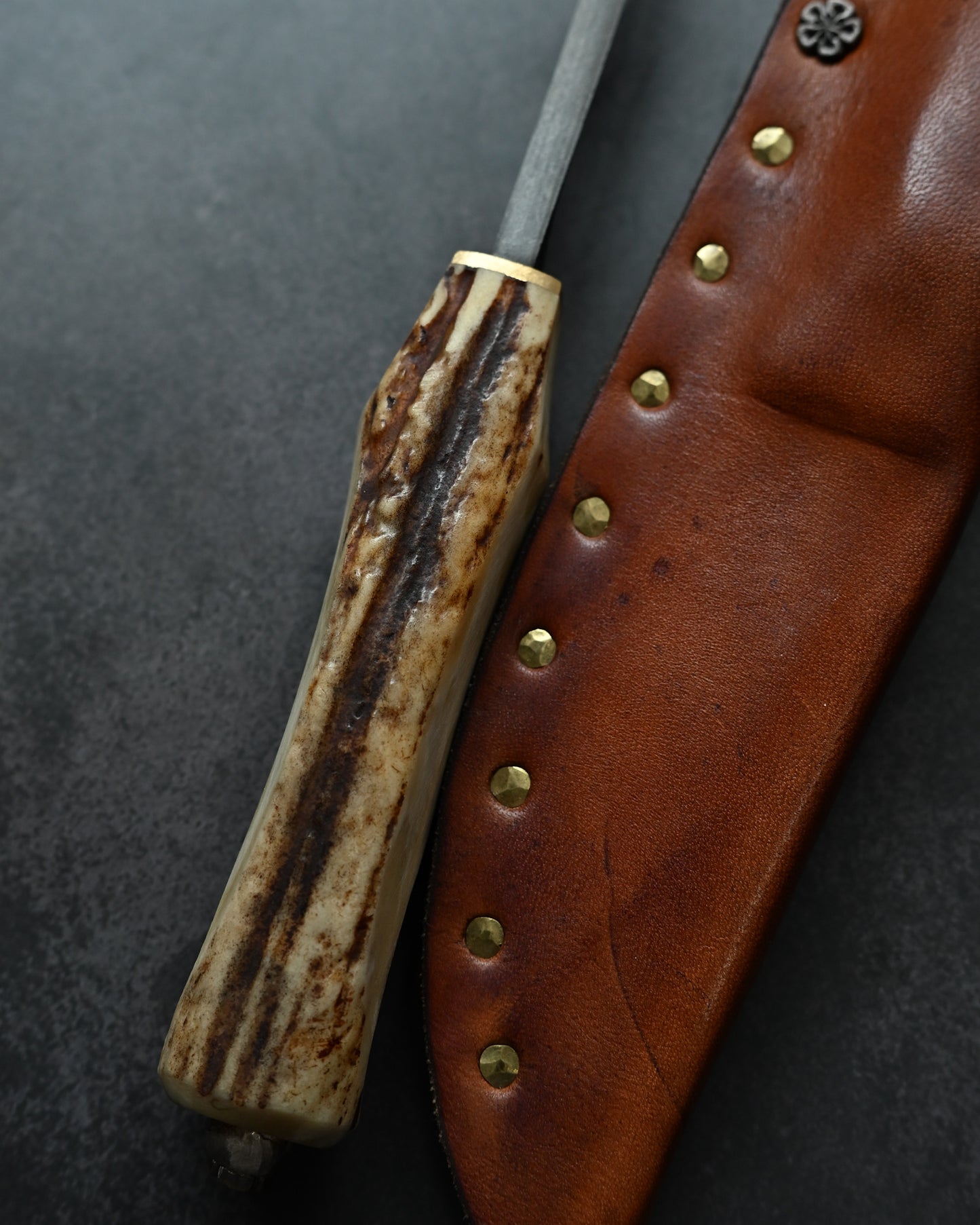 Wtopia Hunting Knife (Semi Skinner) – K990 Hamon Handmade Knife, Made in Japan