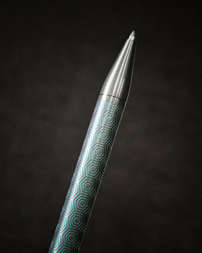 TACRAY Titanium Bolt Action Pen   Honeycomb Pattern