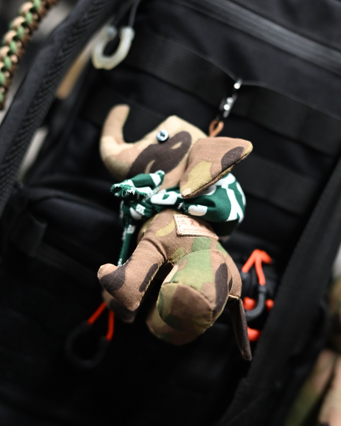 Sunizumi Shoten × Kotobukidou Camo Elephant Custom Mascot Charm