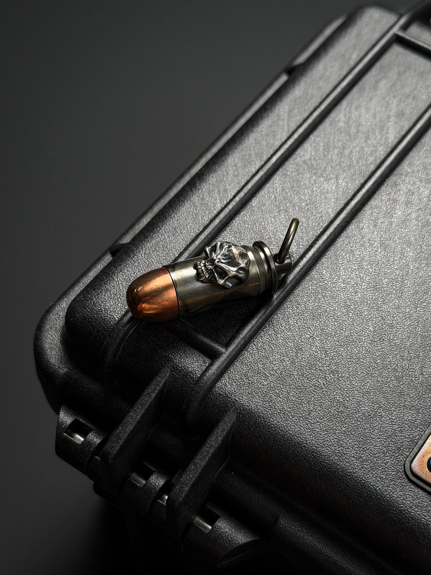 Steel Flame Bullet-Style Waterproof Capsule Pendant | Stainless Steel × Red Copper Body | Inlaid 925 Silver Warrior Skull | Logo Engraved Back