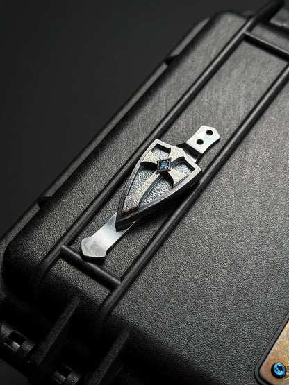 Steel Flame 925 シルバー XL クルセイダーシールド 多面カット・ブルージェム