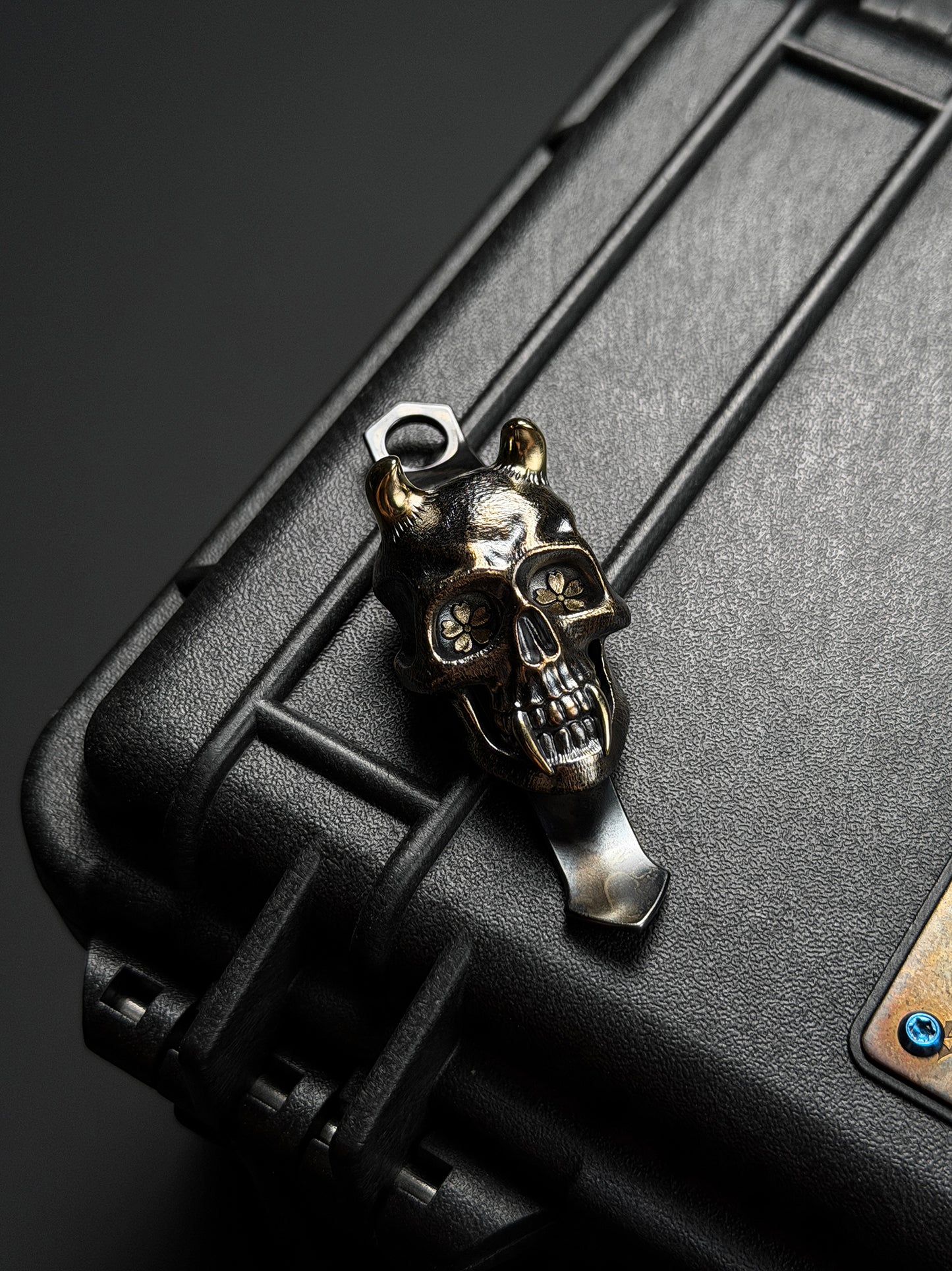 Steel Flame × Microtech コラボレーション XL ブロンズ OG 般若 2D 桜アイ CNC クリップ