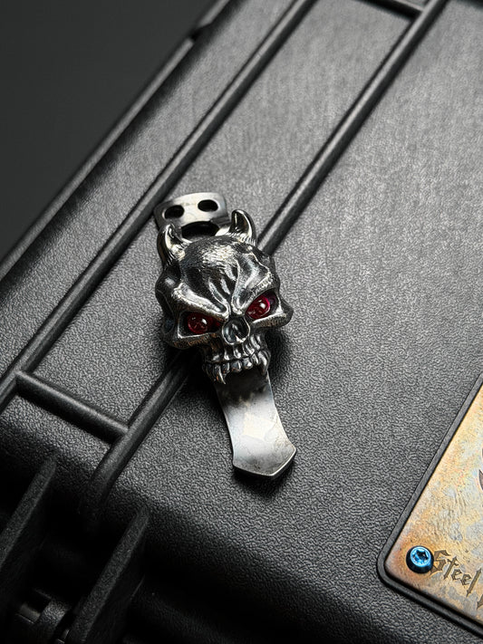 Steel Flame XL Warrior Hannya Flashlight Clip – 925 Silver with Red Eyes