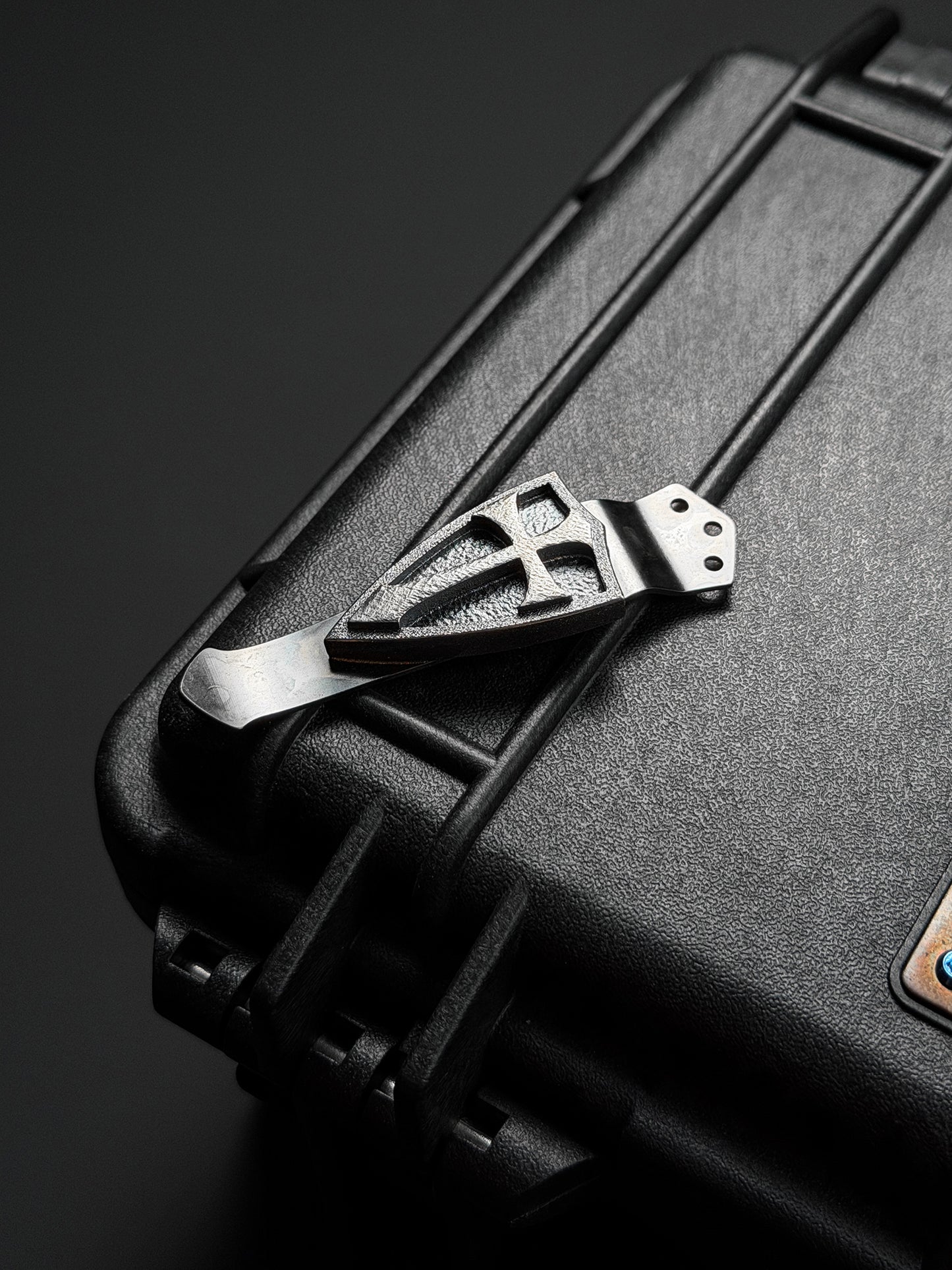 Steel Flame XL 3ホール ハンマード シルバー クルセイダーシールド クリップ