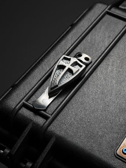 Steel Flame XL ハンマード シルバー クルセイダーシールド フラッシュライトクリップ