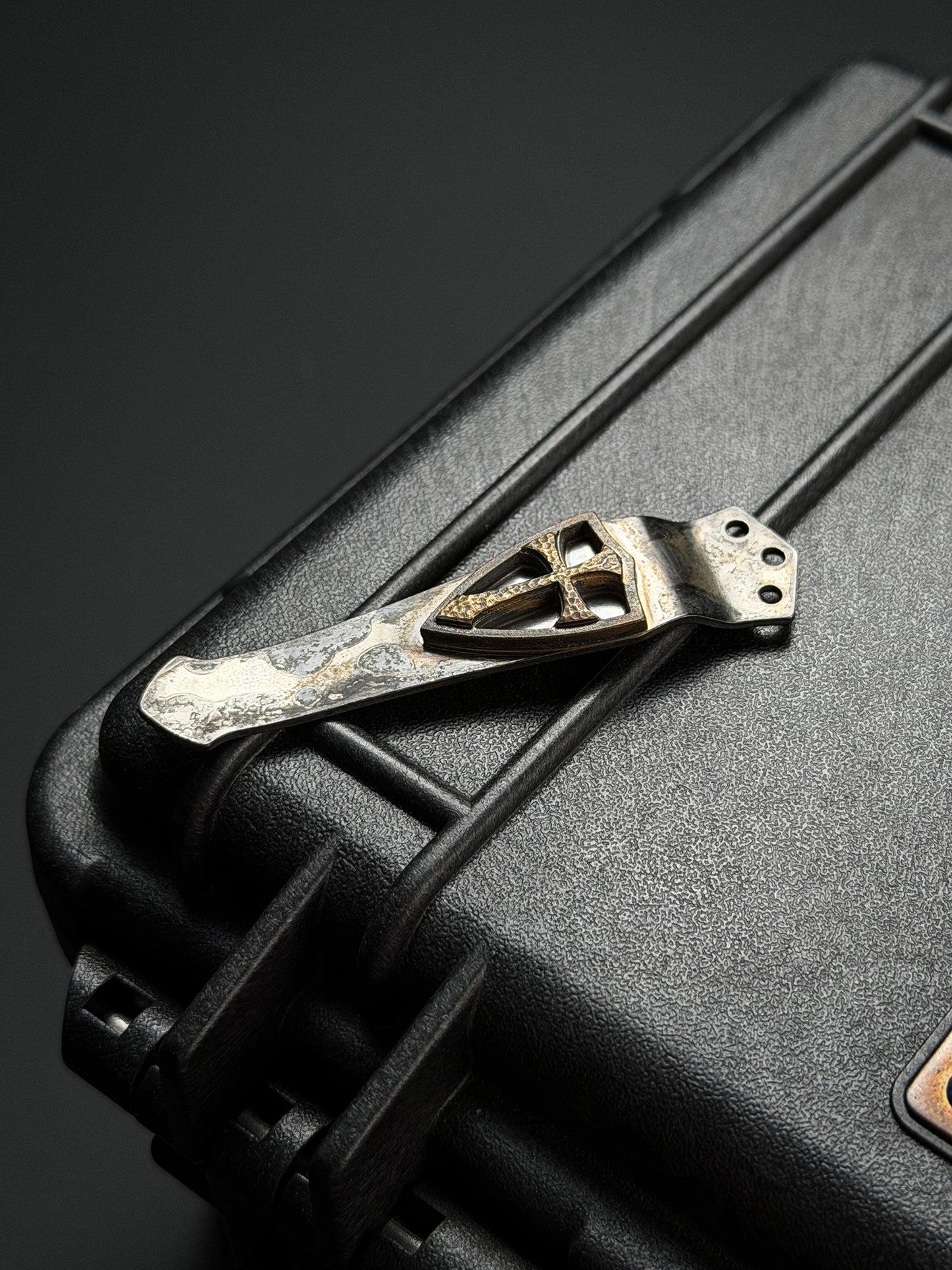 Steel Flame 3ホール ブロンズ クルセイダーシールド クリップ