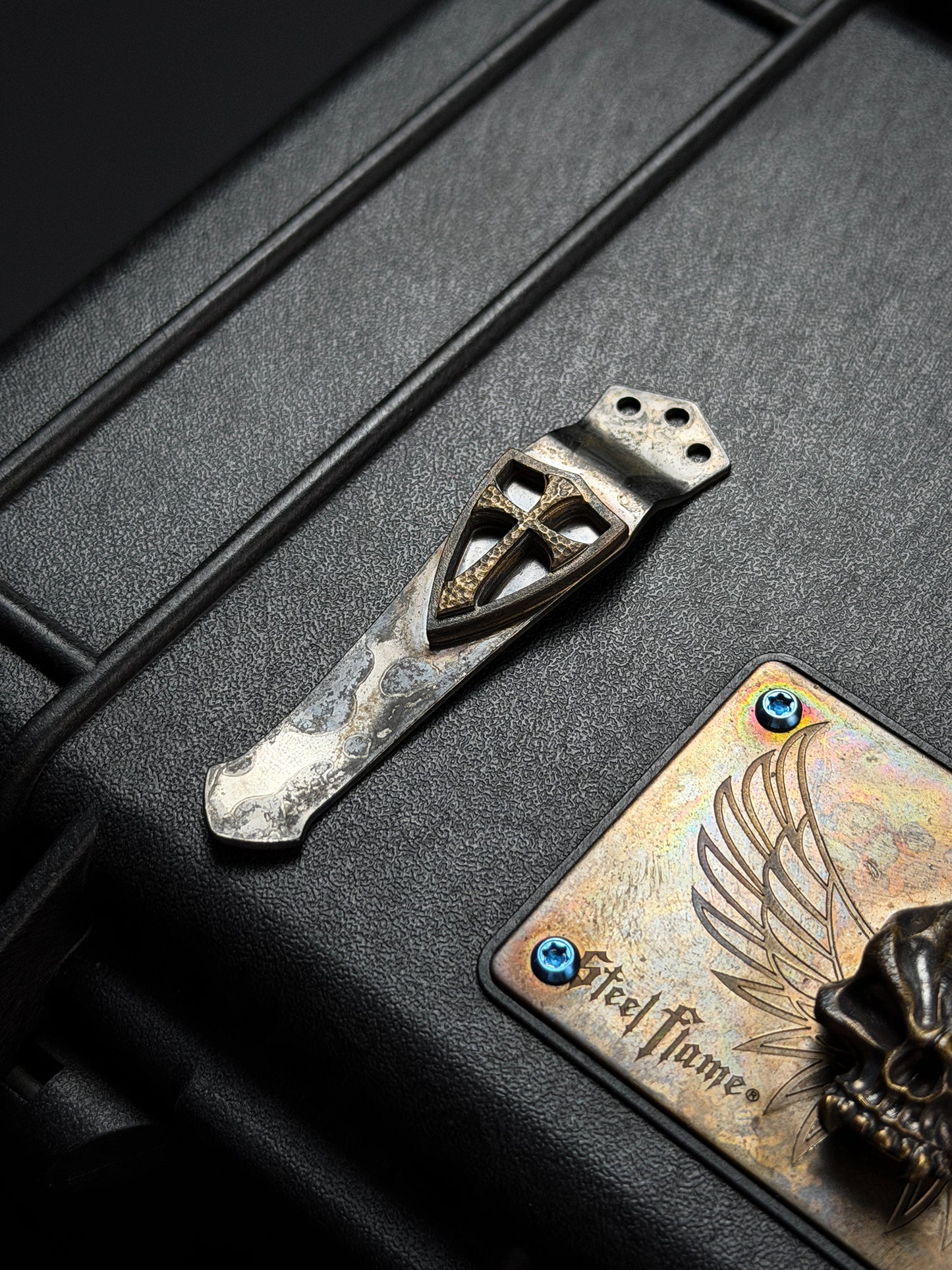 Steel Flame 3ホール ブロンズ クルセイダーシールド クリップ