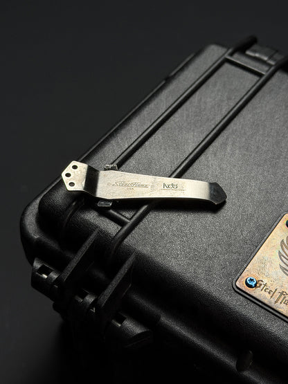 Extremely Rare Steel Flame × NDG CCKS Show Exclusive 3-Hole Clip with Copper 3D Double Model and Warrior Skull
