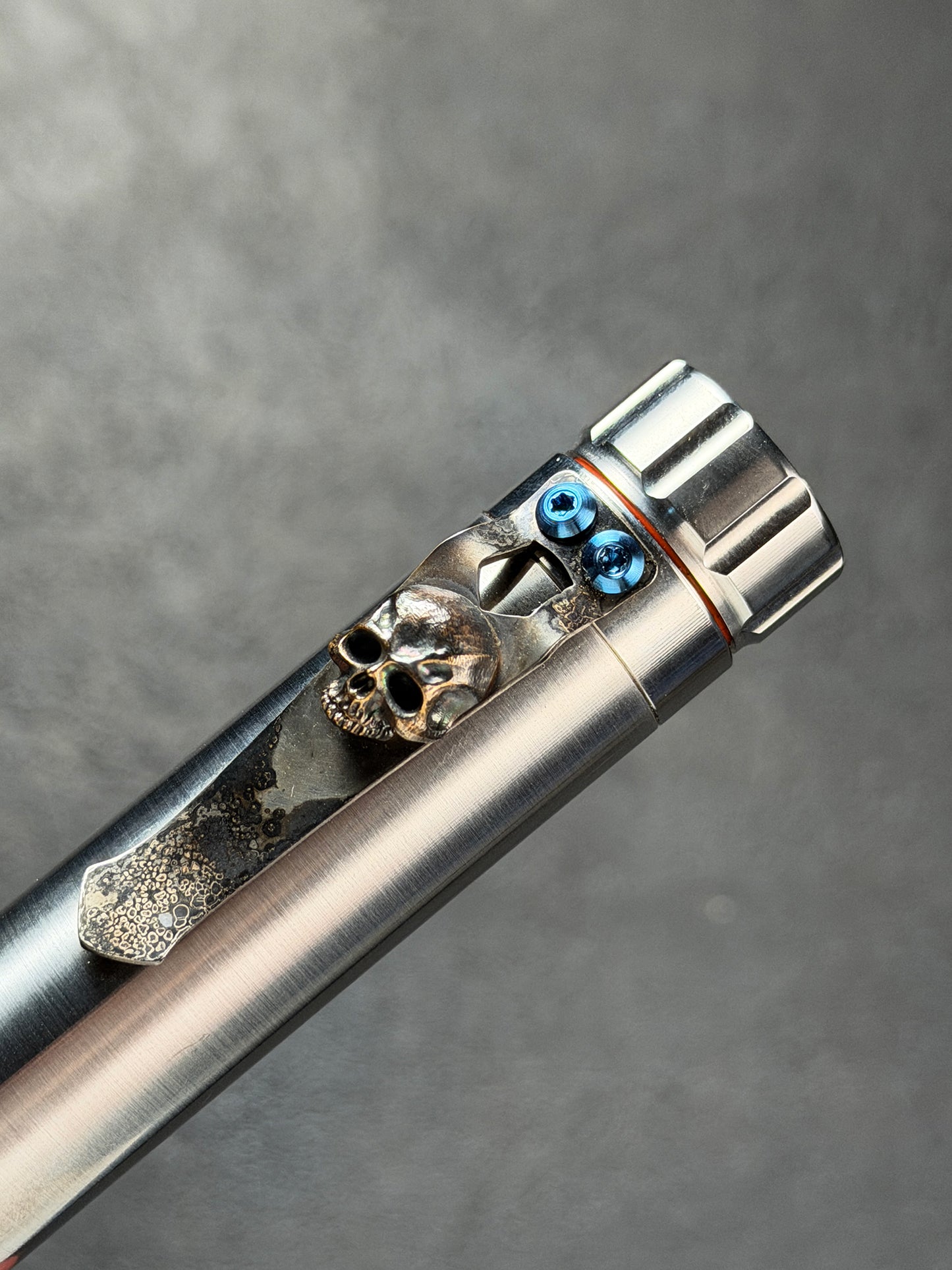 Rare Steel Flame Standard Cigar Tube Sealed Capsule with Bronze Warrior Skull Clip