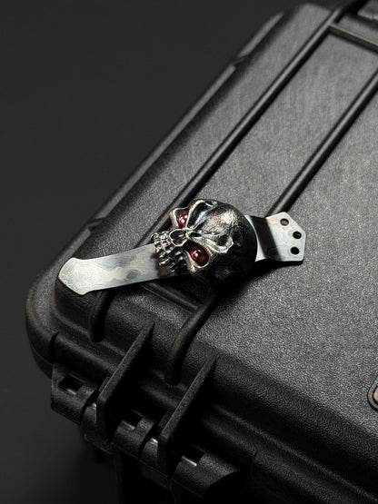 Steel Flame Silver Warrior Clip with Red Eye Inlay 3-Hole Clip