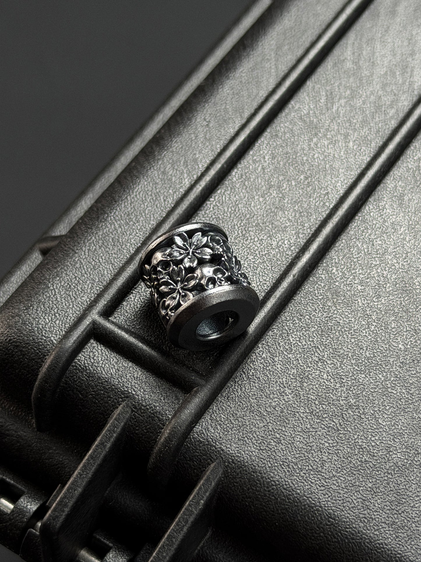 ATSUKOUBO Silver Sakura Warrior EDC Bead (Made in USA)