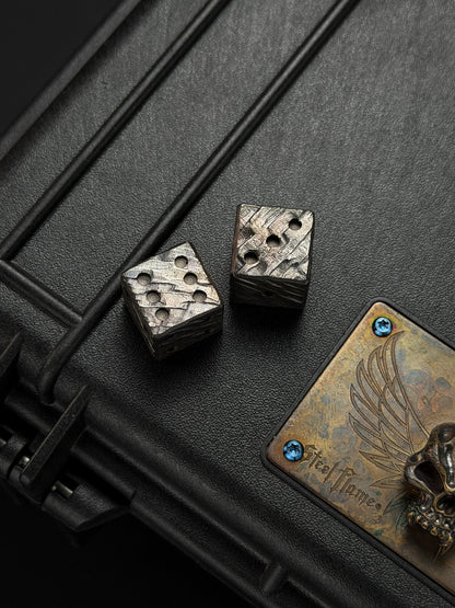 Sunshine Handmade Titanium Stone Dice Hand-Carved Titanium Alloy Dice