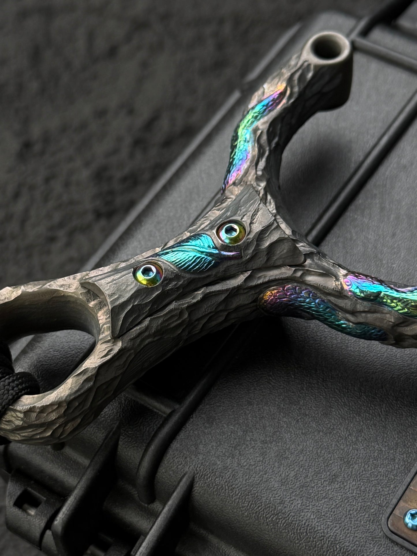 Timber Serpent One-Off Tang Zuo Series Hand-Carved Custom Titanium Slingshot