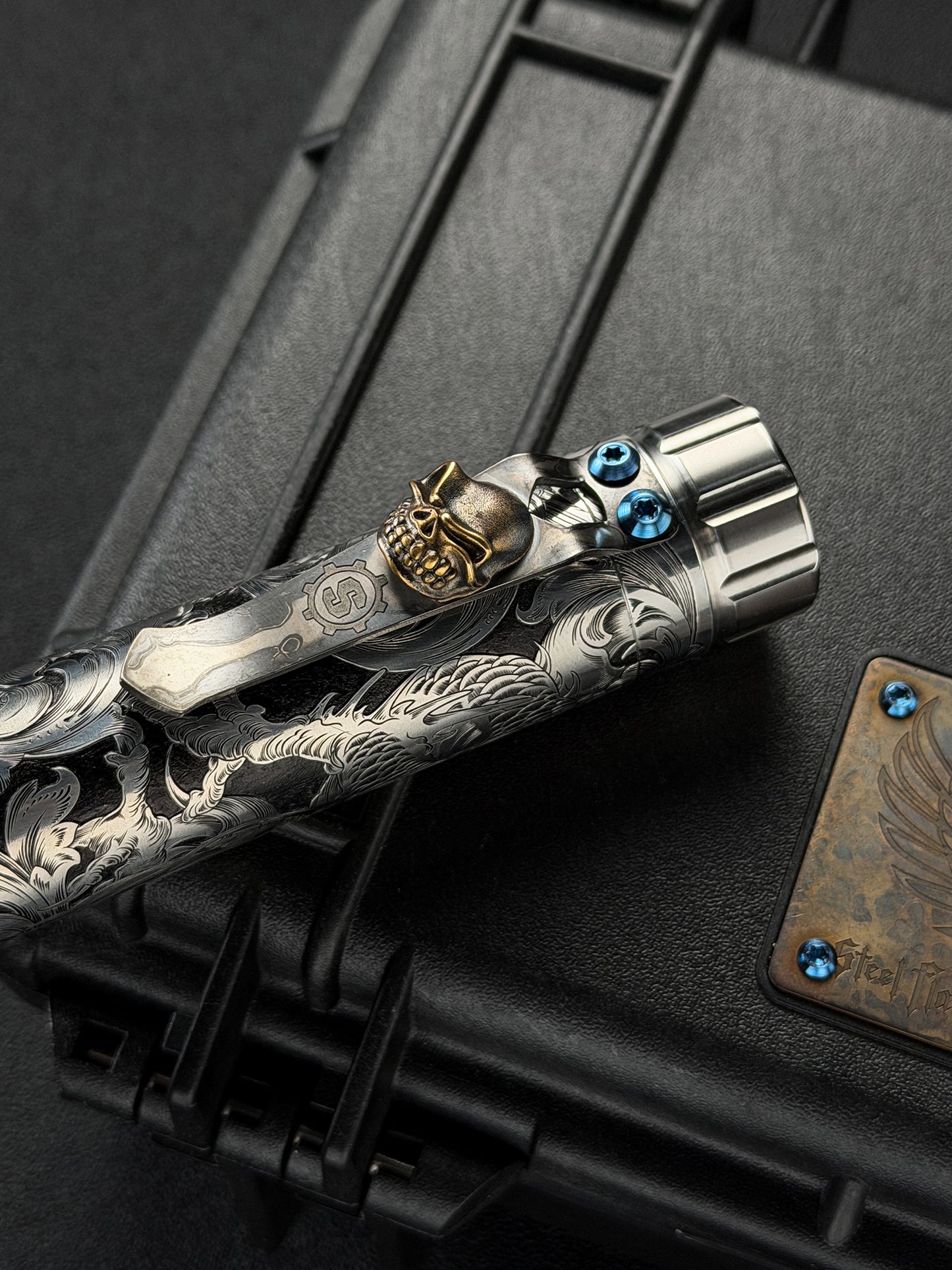 One-Off 黄海龍 手彫り Steel Flame フラスク／シガーチューブ Steel Flame × Starlingear ブロンズSlicksterクリップ付き