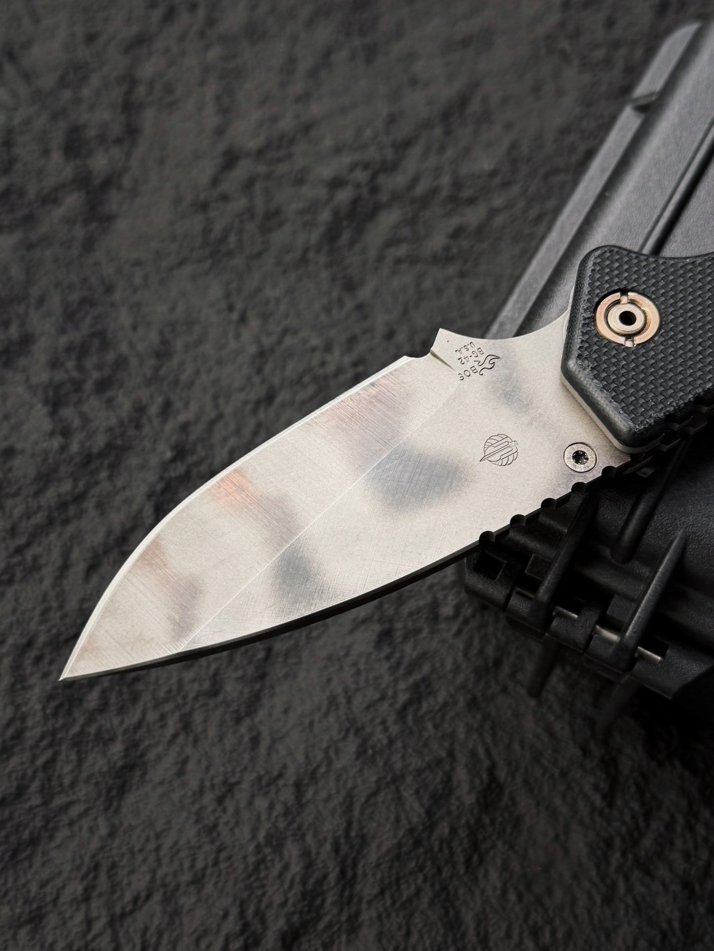 希少 オールドスクール Strider Knives AR Paul Bos フレイムマーク入り｜BG-42鋼・ブラックG10