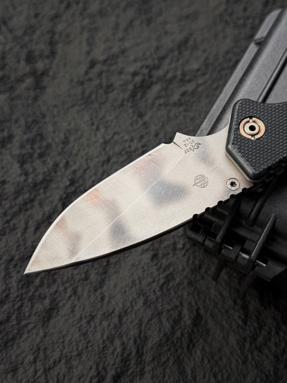 希少 オールドスクール Strider Knives AR Paul Bos フレイムマーク入り｜BG-42鋼・ブラックG10