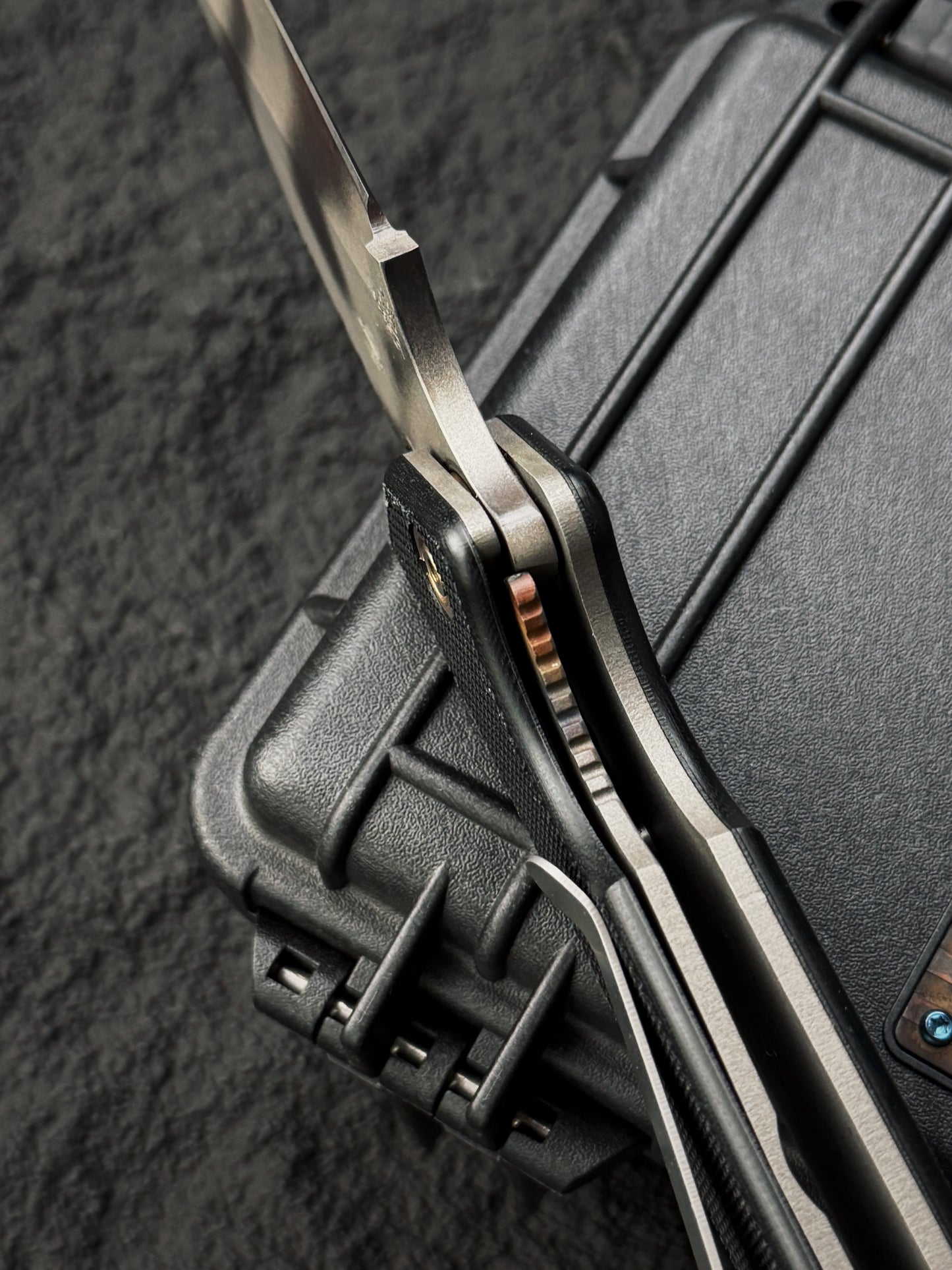 希少 オールドスクール Strider Knives AR Paul Bos フレイムマーク入り｜BG-42鋼・ブラックG10