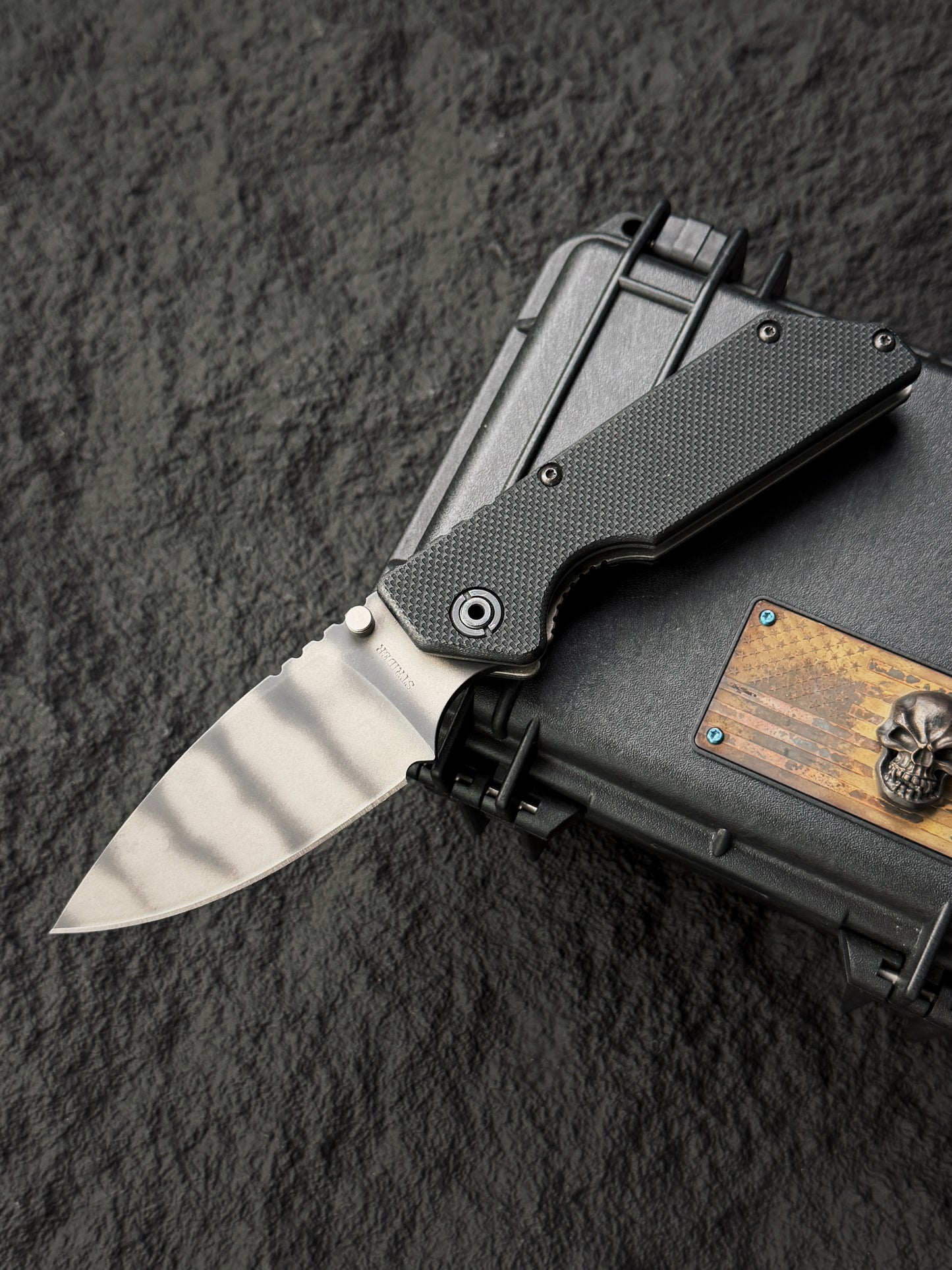 希少 オールドスクール Strider Knives AR Paul Bos フレイムマーク入り｜CPM S30V・ブラックG10