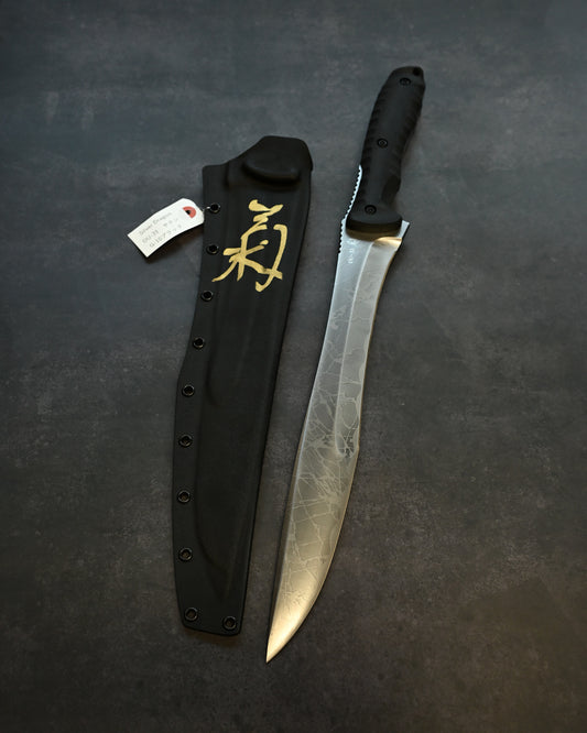 Kiku Matsuda “Silver Dragon”｜OU-31 Tool Steel × Black G10 Handle｜Extra-Large Tactical Fixed Blade｜Handmade in Japan