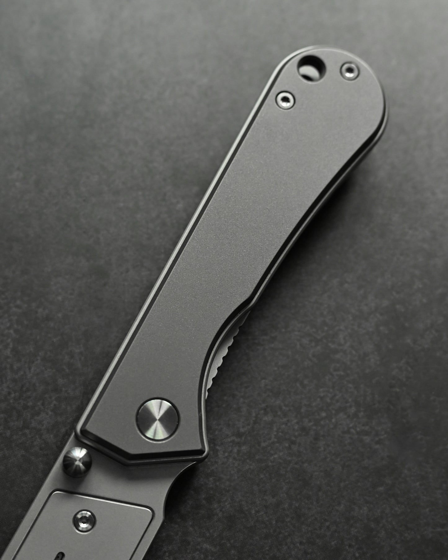 NUKNIVES Titanium Quick-Open Replaceable Blade Utility Knife  Kumpanter U23