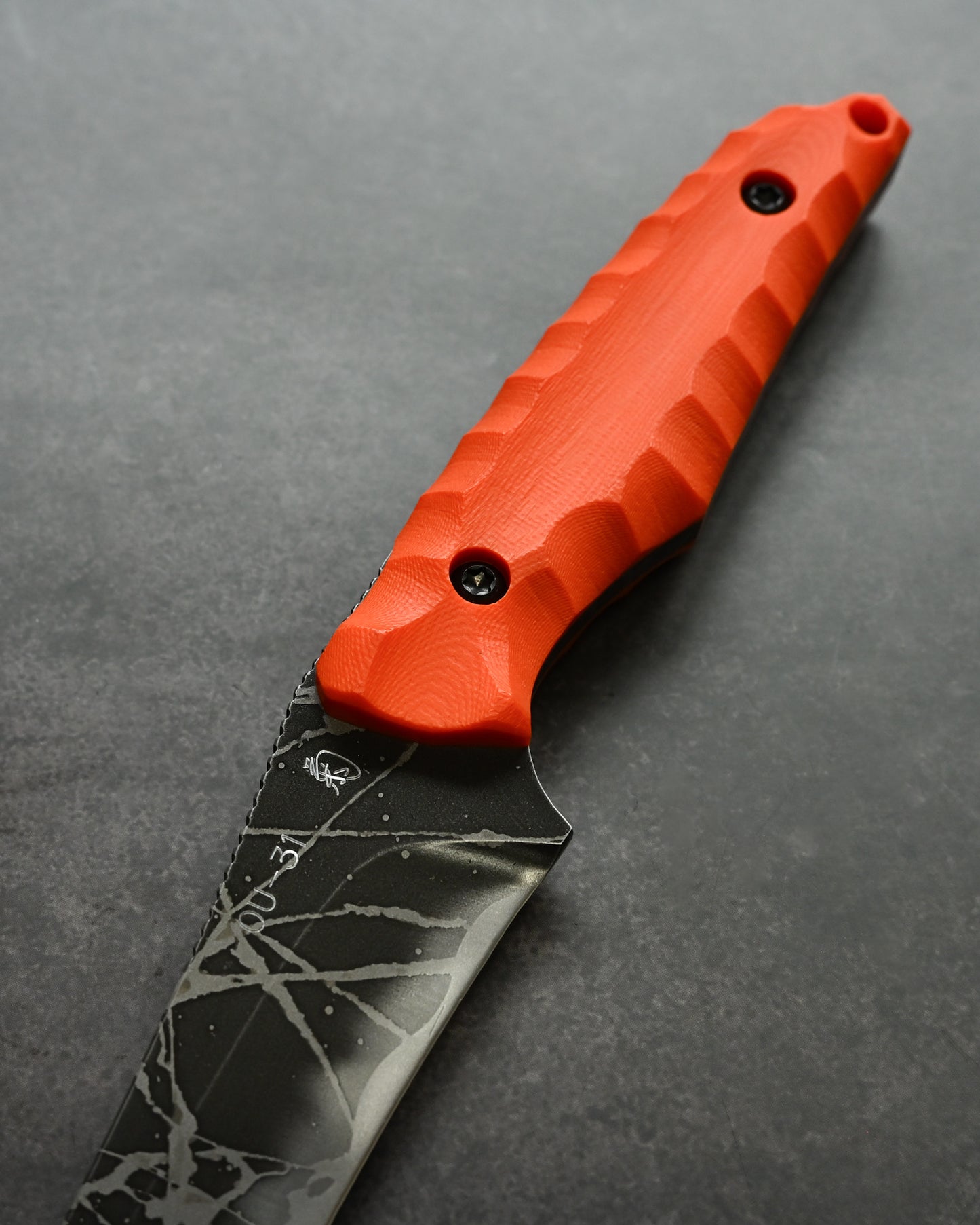 Kikuknives Akashoubin  | OU-31 × Orange G10 | Kiku Matsuda Custom Knife