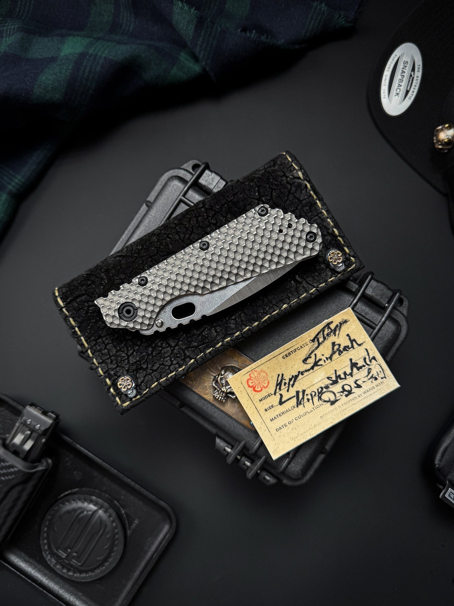 Wtopia Handmade Knife Pouch – Black Hikaku Leather｜One-Off Japanese Made with Dual Skull + Apricot Blossom Snaps｜Fits Strider XL / SMF